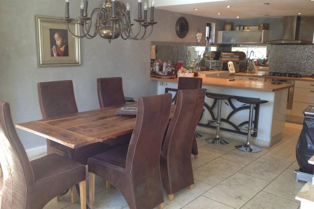 Chalet Familial โอรง ภายนอก รูปภาพ